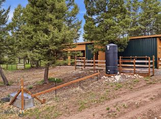 35465 Lessnau Ln, Clinton, MT 59825