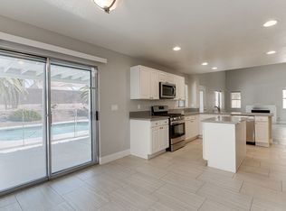 20 Fantasia Ln, Henderson, NV 89074