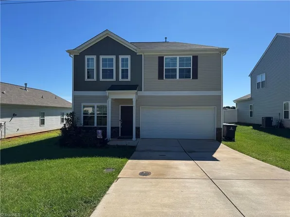4772 Bell West Dr, Kernersville, NC 27284