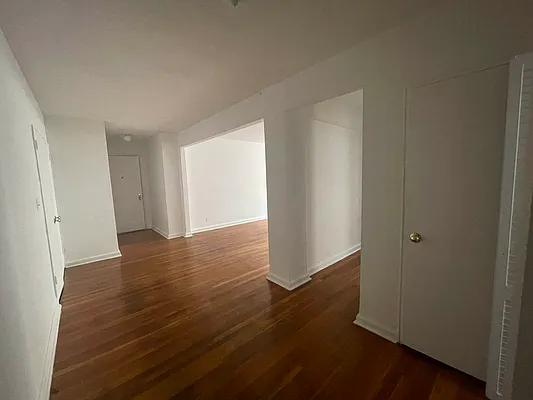 Rented by Highline Residential | media 18