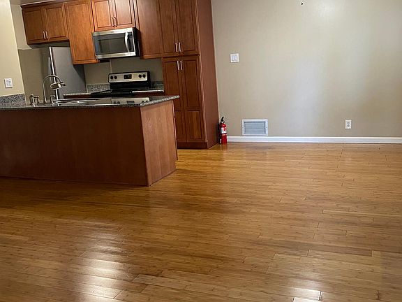 2nd image of 1358 Branham Ln Unit 2