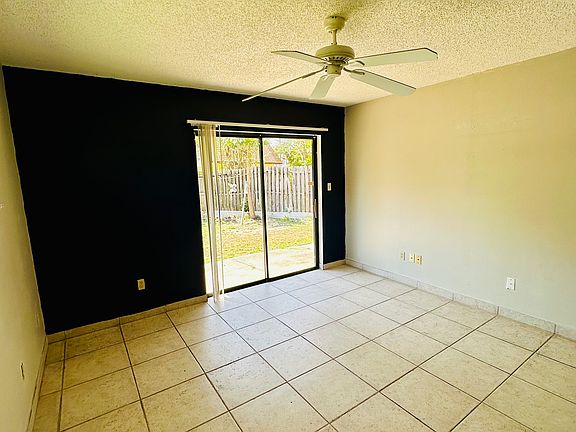 4th image of 7620 University Garden Dr