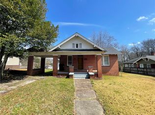 2402 Summerville Rd, Phenix City, AL 36867