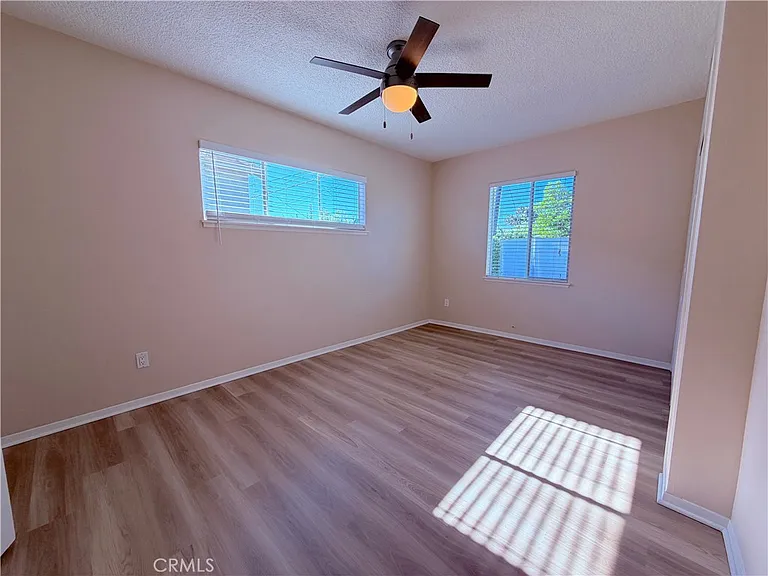 14820 Ragan Dr — Photo 10
