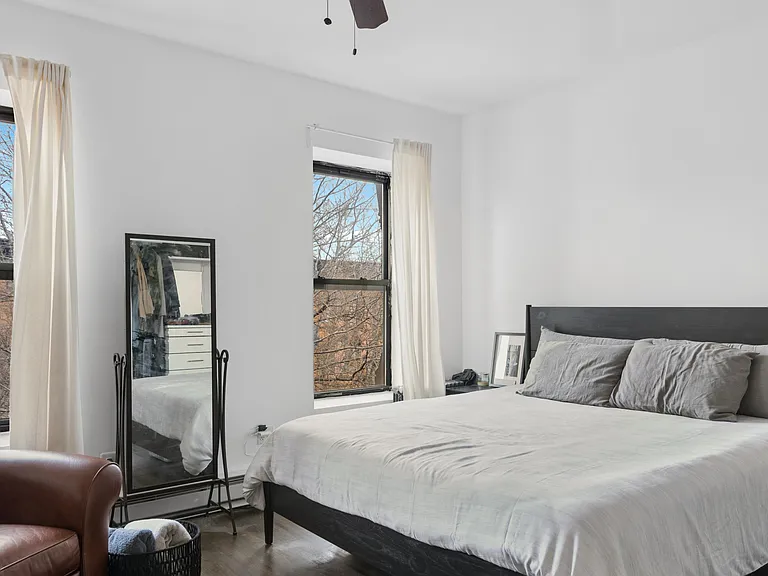 38 Halsey St #1 — Photo 2