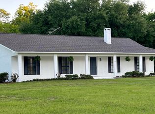 12 E Broad St, Foxworth, MS 39483