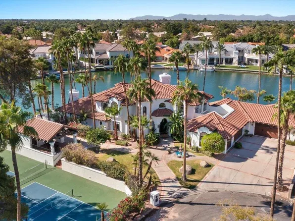 1401 E CORAL COVE Drive, Gilbert, AZ 85234