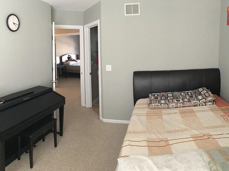 948 Huntington Dr — Photo 14