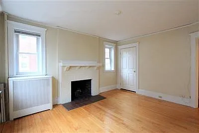 1 bed, 9999 sqft, $3,200 — Photo 2