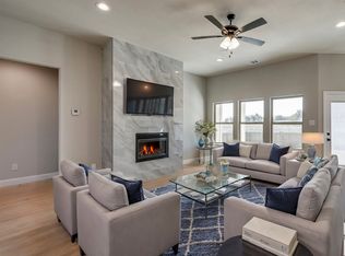 340 E Lamar St, Palmer, TX 75152