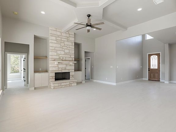 3rd image of 157 Stoneledge