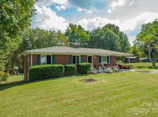 108 Keever St, Lincolnton, NC 28092