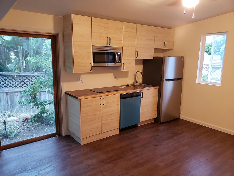 2nd image of 2570 Hidden Valley Rd