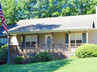 117 Bent Twig Dr, Cornelia, GA 30531