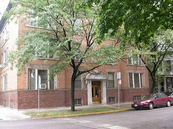 5th image of 3455 N Marshfield Ave #2B