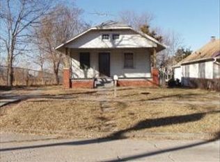 2112 S 16th St, Saint Joseph, MO 64503