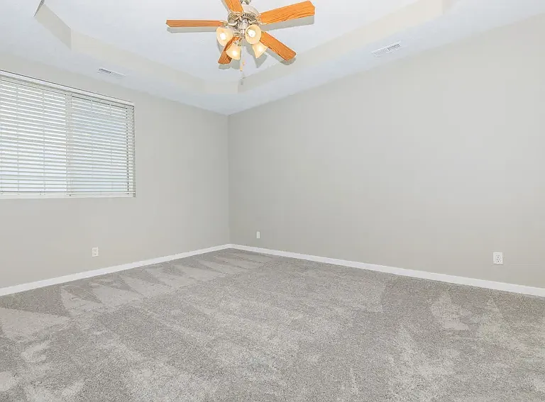 Springhill Ridge Apartments — Photo 14