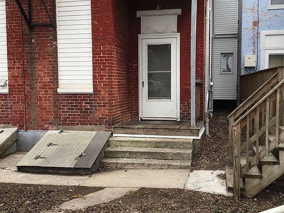 2nd image of 44 S Earl St #2