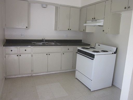4th image of 1017 W Goshen Ave APT A
