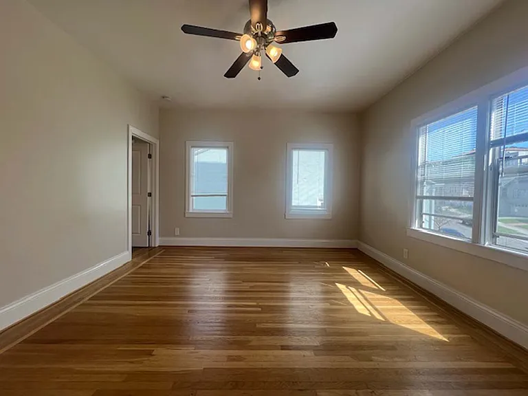 573 Wesley Ave #4 — Photo 12