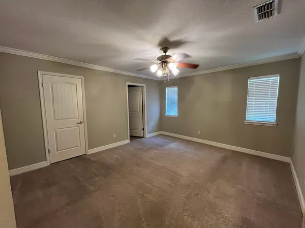 11606 Caliche Creek Dr, Corpus Christi, TX 78410