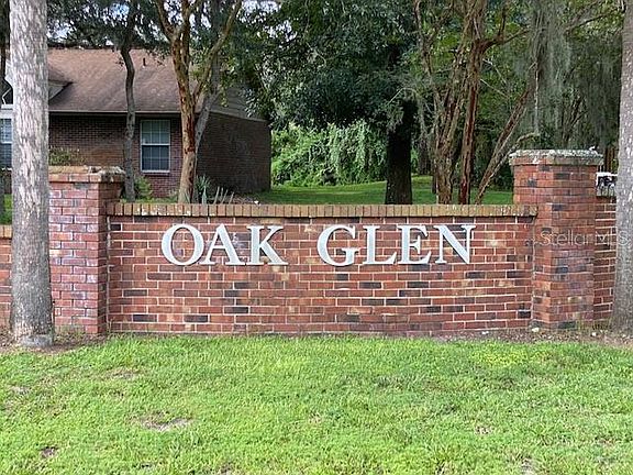 2nd image of 15824 Oak Glen Way
