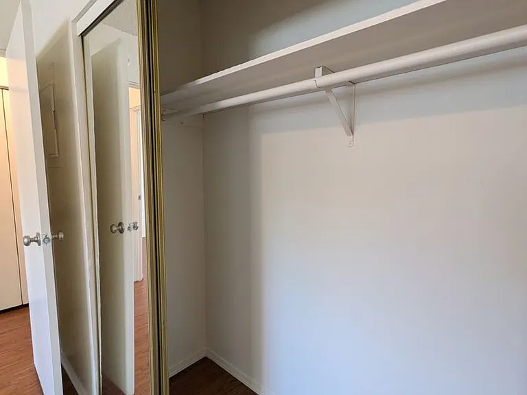 Cully Park Apartments — Photo 48