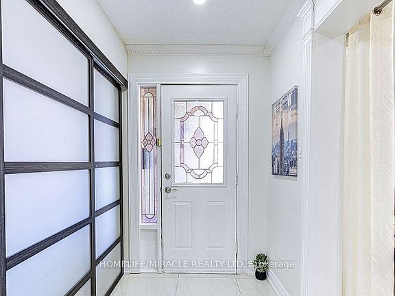 3rd image of 55 Castlehill Rd