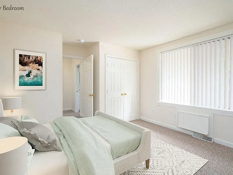 Hathaway Farms Townhomes at Northampton — Photo 29