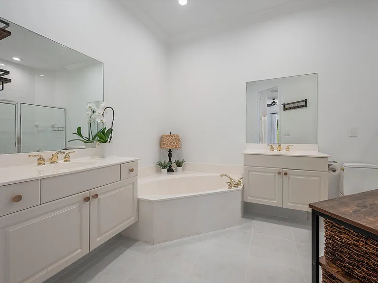 2920 Twin Oaks Way — Photo 19