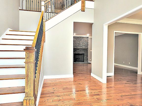 2nd image of 8116 Cornell Ln