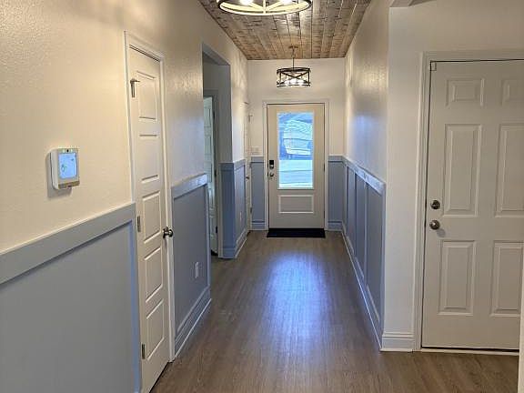 4th image of 15600 Arran Way