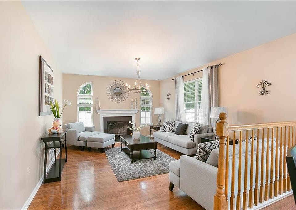 2549 Black Forest Dr, Coplay, PA 18037 Zillow