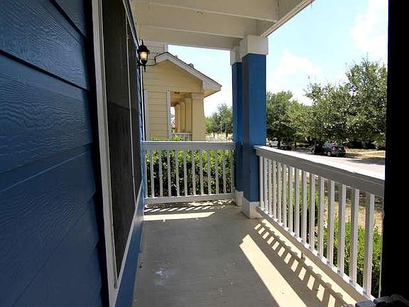 3rd image of 100 Fire Island Dr