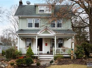 5 Stratton Ave, Westwood, NJ 07675