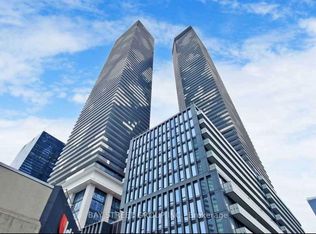 55 Cooper St #7110, Toronto, ON M5E 0G1