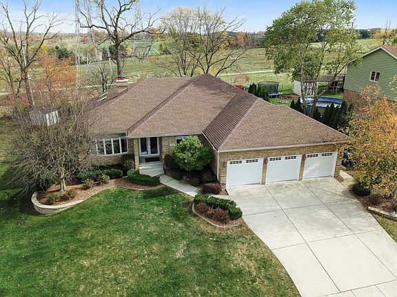 4th image of 13016 W Creekside Dr