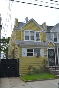 9738 82nd St, Ozone Park, NY, 11416