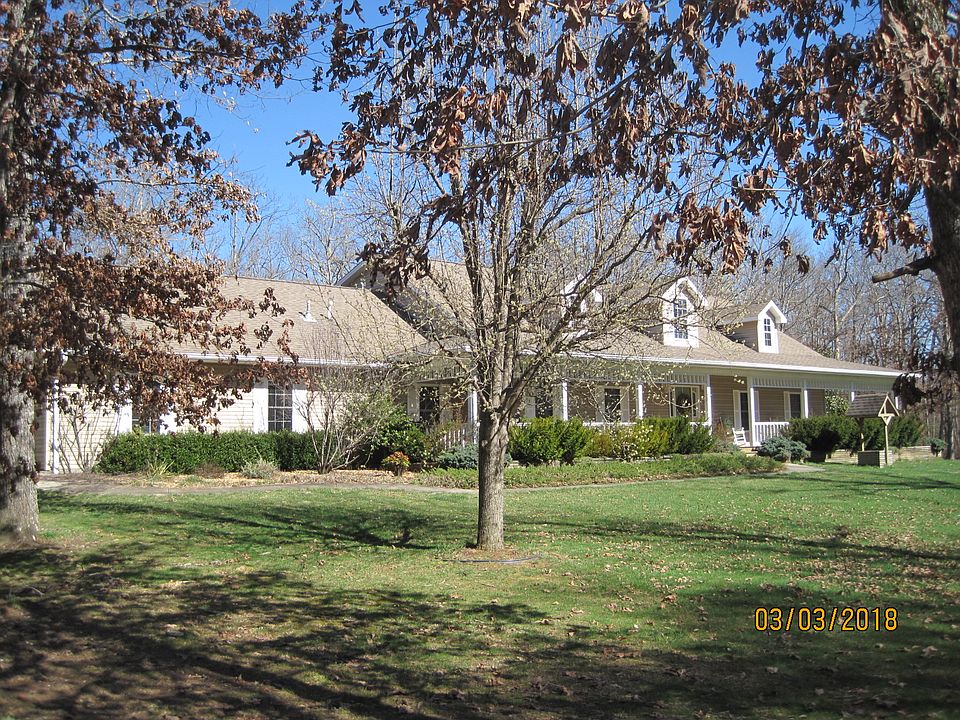1st image of 746 Carrie Dr