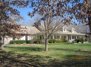 746 Carrie Dr, Crossville, TN 38572