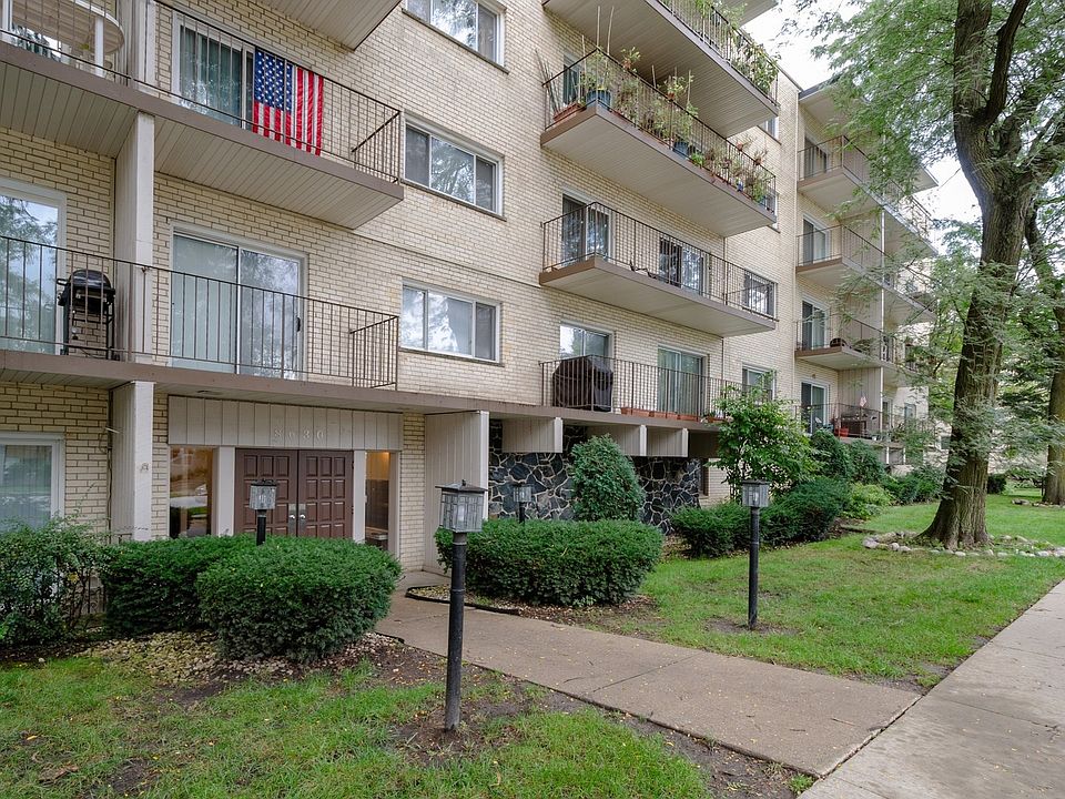 1st image of 8630 Ferris Ave Unit 305