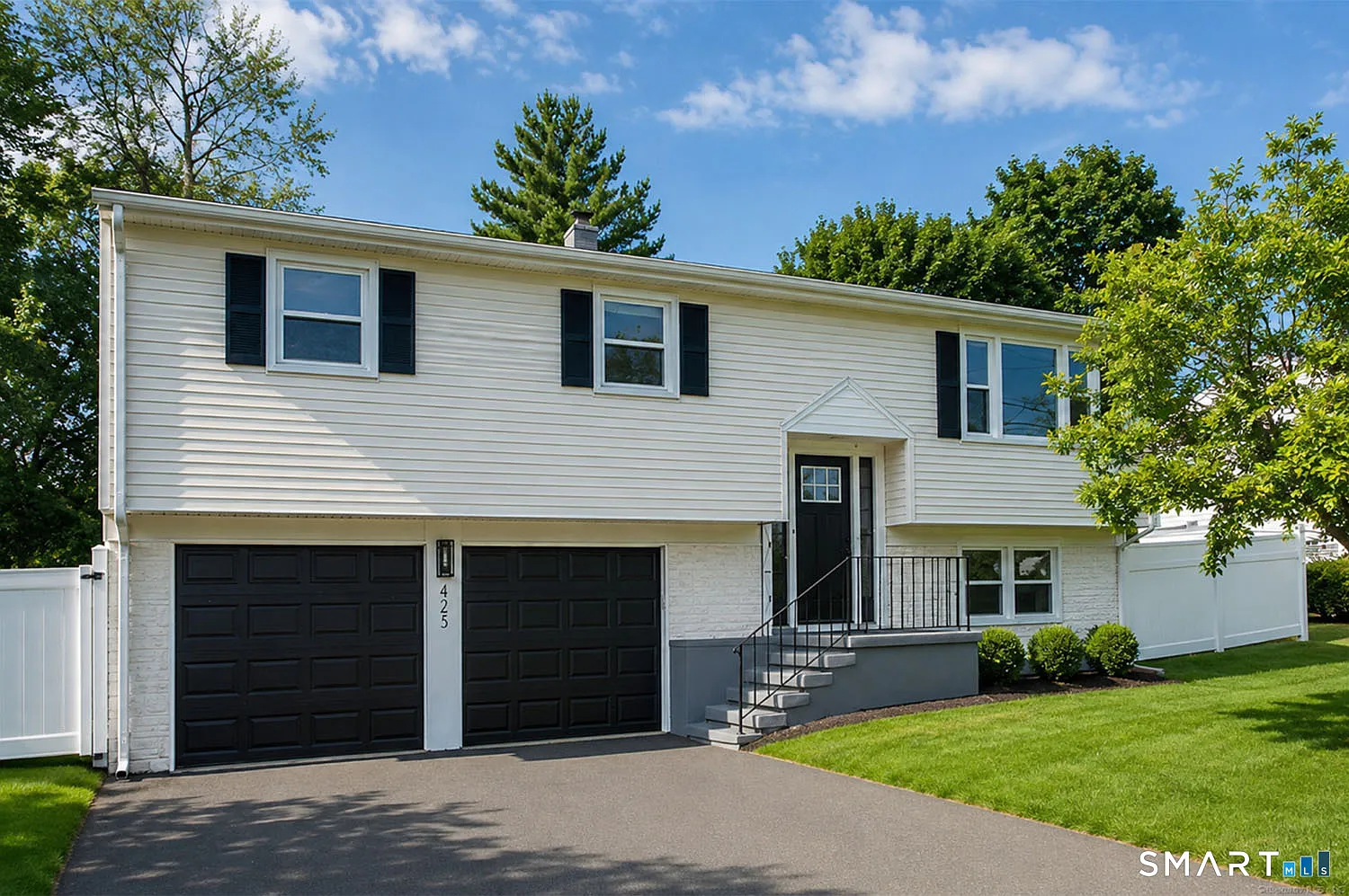 3 bed, 2.0 bath, 1784 sqft, $5,500 — Photo 1