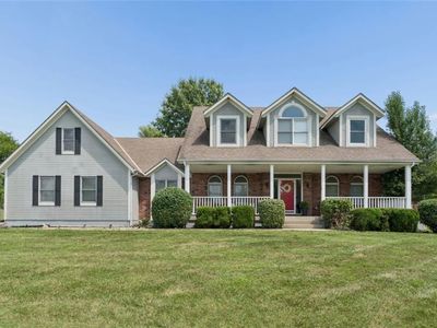 1005 Wesley Ave, Raymore, MO, 64083