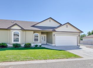 178 Ash Loop, Fruitland, ID 83619