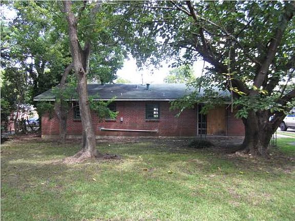 4th image of 5124 Greensboro Dr