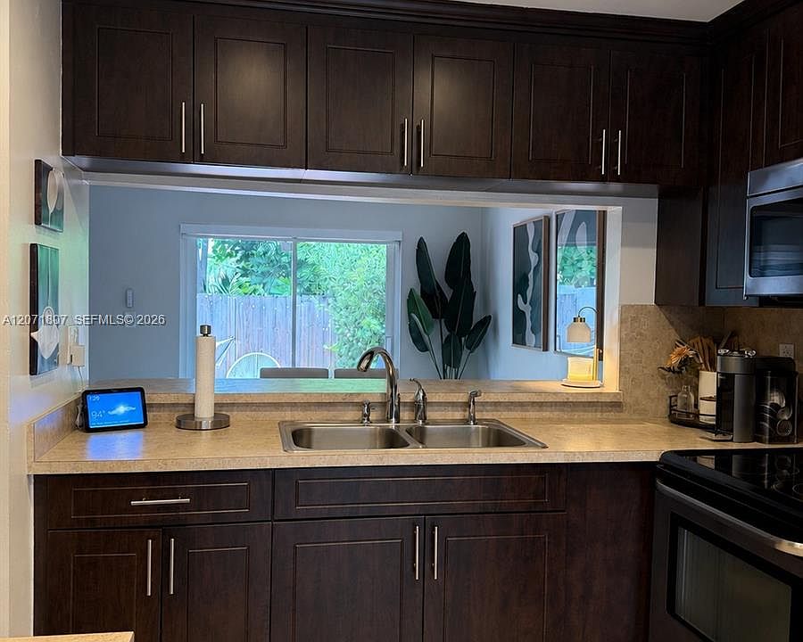1st image of 7483 SW 109th Ave