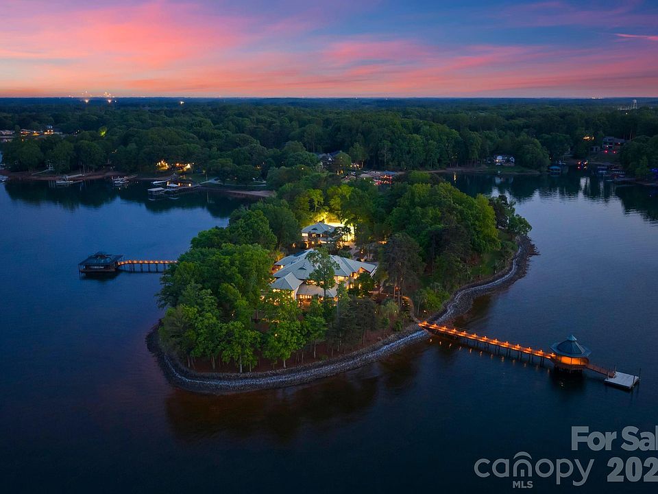 1st image of 14051 Island Dr