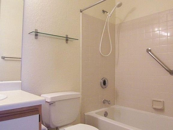 5th image of 10263 Gandy Blvd N APT 2205