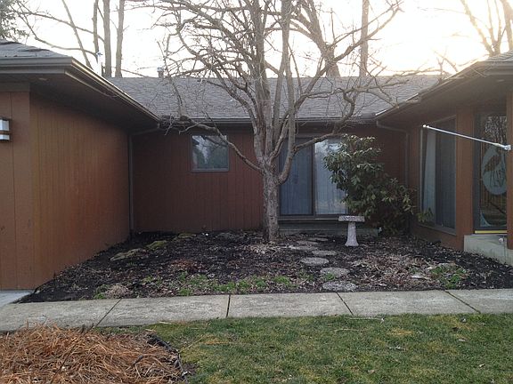 Front between garage & door