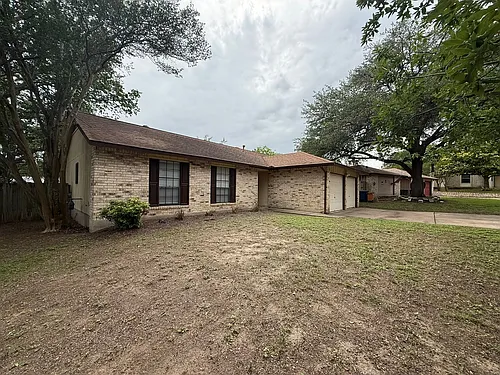 305 Kimberly Dr Photo 1